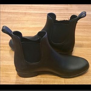 Comfy Tinsley rain boots by Sam Edelman